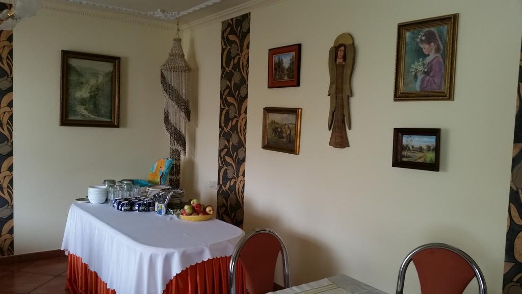 Pensjonat U Janiny Boleslawiec Boleslawiec  Exteriér fotografie