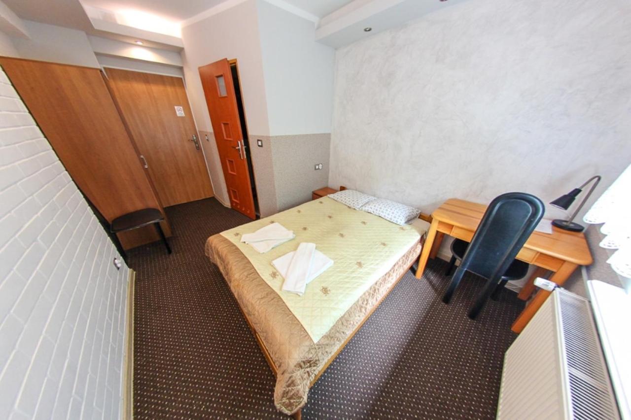 Pensjonat U Janiny Boleslawiec Boleslawiec  Exteriér fotografie